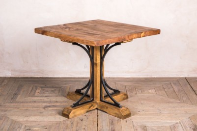reclaimed pine top dining table